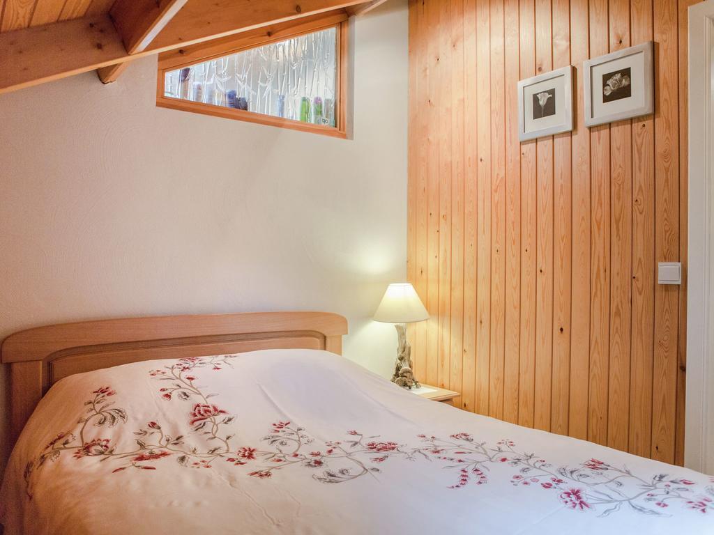 הוילה אאוד - טורנהוט Luxurious Chalet In Oud Turnhout With Large Garden מראה חיצוני תמונה
