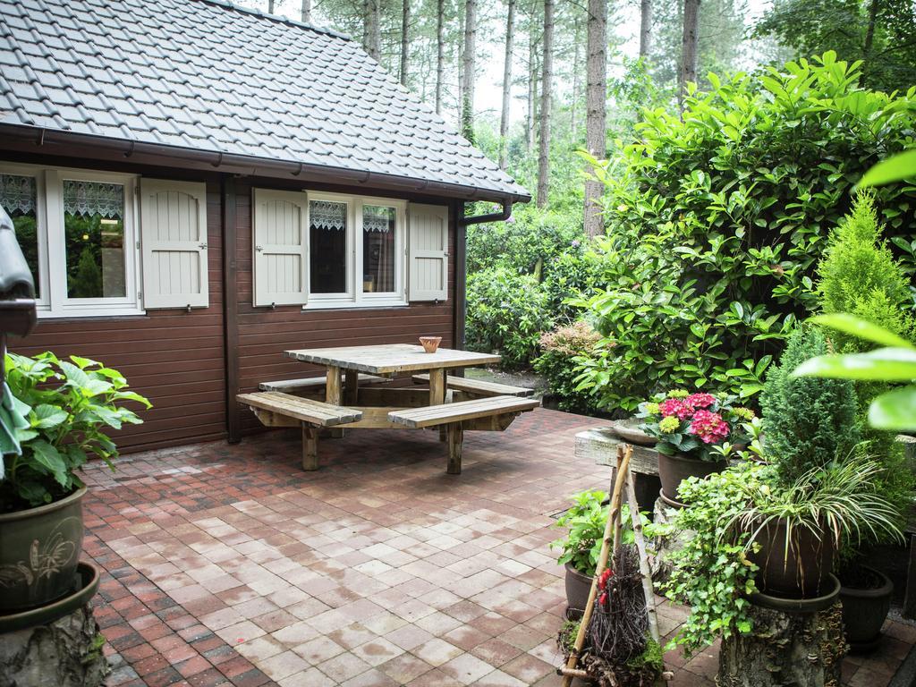 הוילה אאוד - טורנהוט Luxurious Chalet In Oud Turnhout With Large Garden מראה חיצוני תמונה